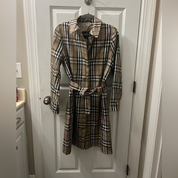 Burberry Jackets & Blazers - Burberry vintage light weight trench coat usa xl fit all sizes